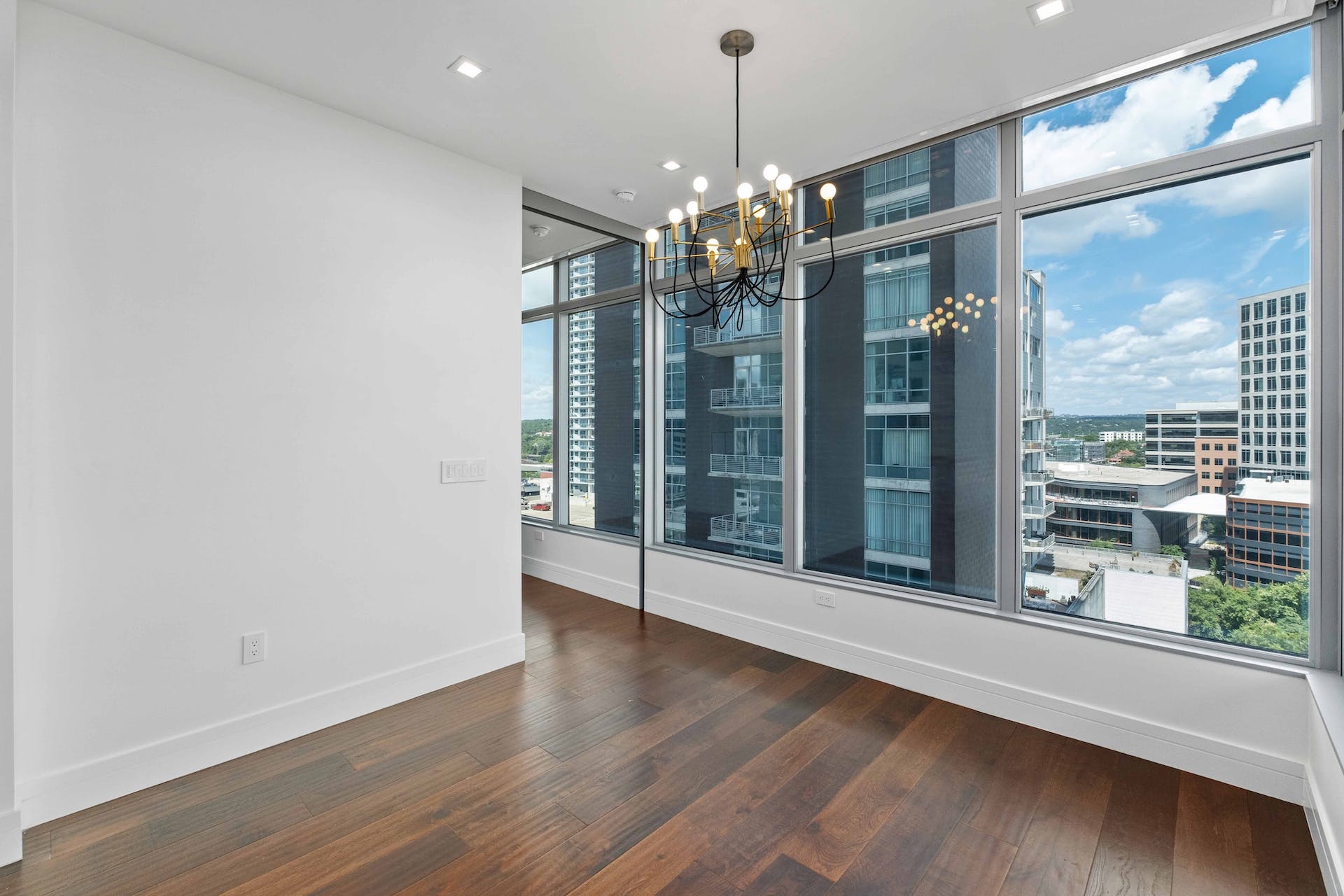 501 West Ave #1004