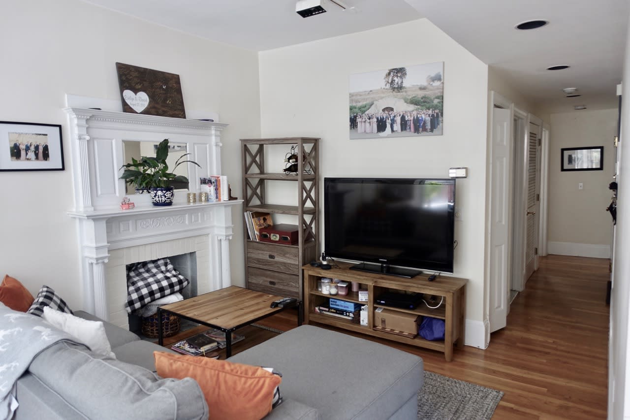 Saint Botolph Street - 2 Bed 1 Bath w. Laundry/DECK/Parking and AC! 