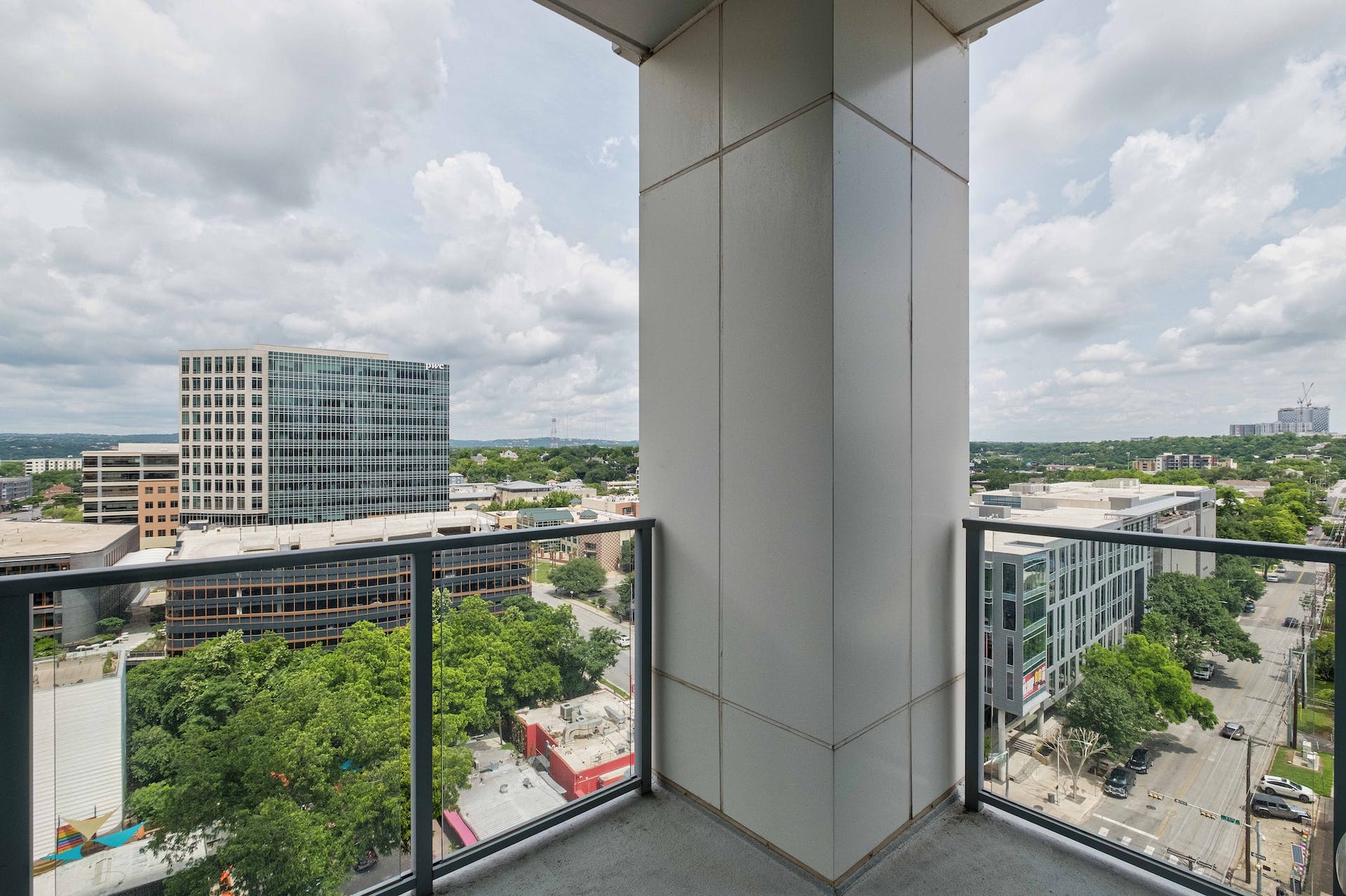 501 West Ave #1204