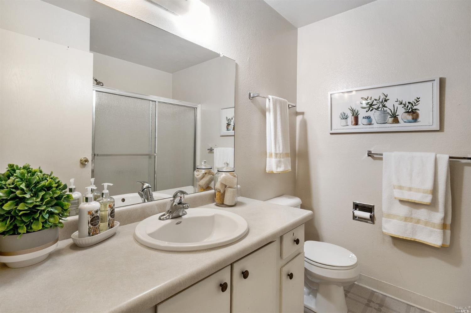 237 College View Dr