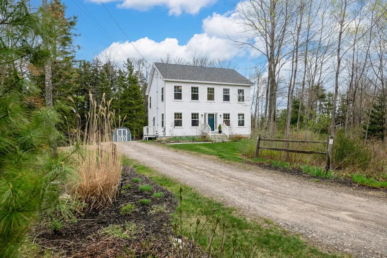 New Listing! 24 Spruce Brook Drive, Harpswell, ME 04079 – $670,000
