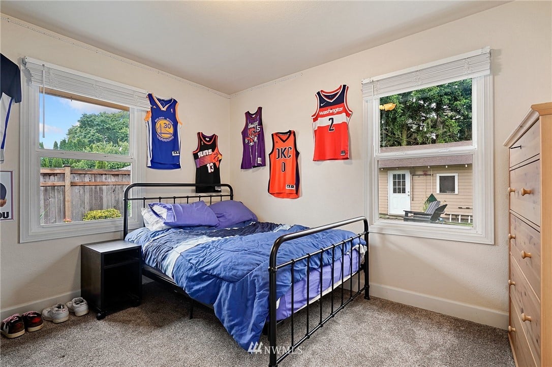 1001 Alice Ave