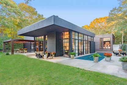 73 Laurel Ln