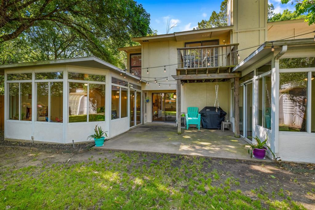 1214 Bois D Arc Court
