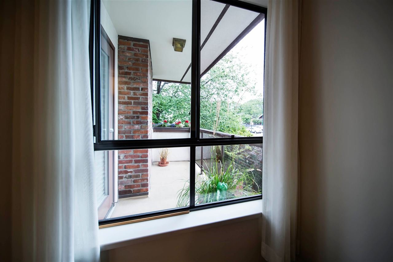 206-1775 W 10th Avenue, Vancouver