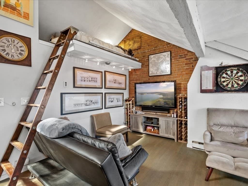 518 Shawmut Ave, #4