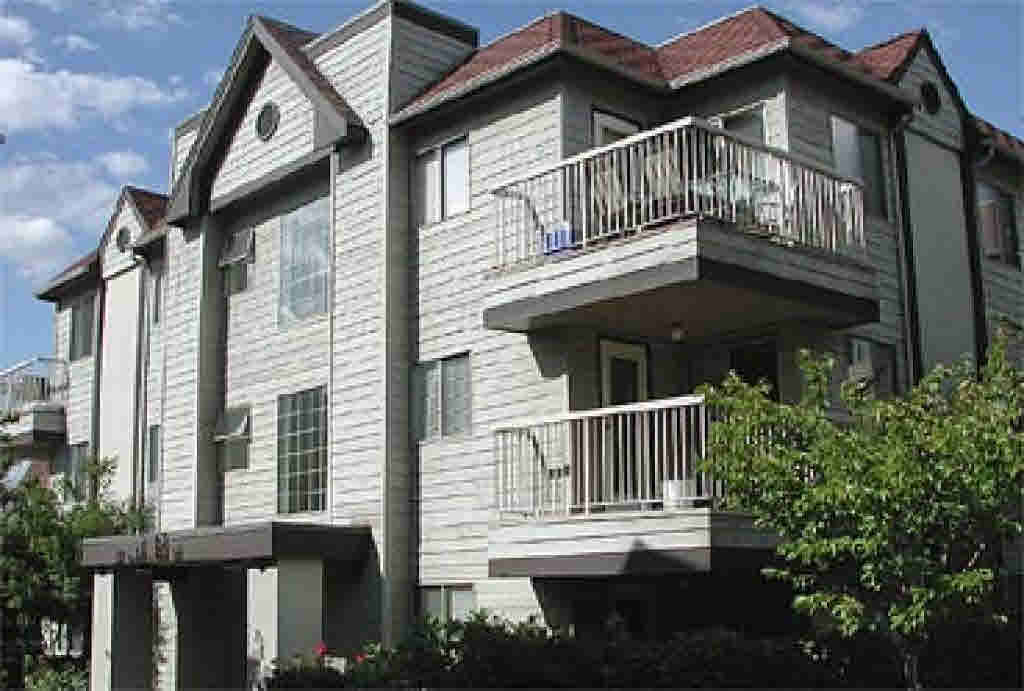 C206-40140 Willow Cres