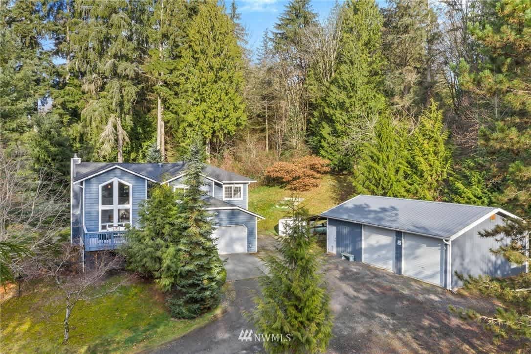 9115 Trombley Rd