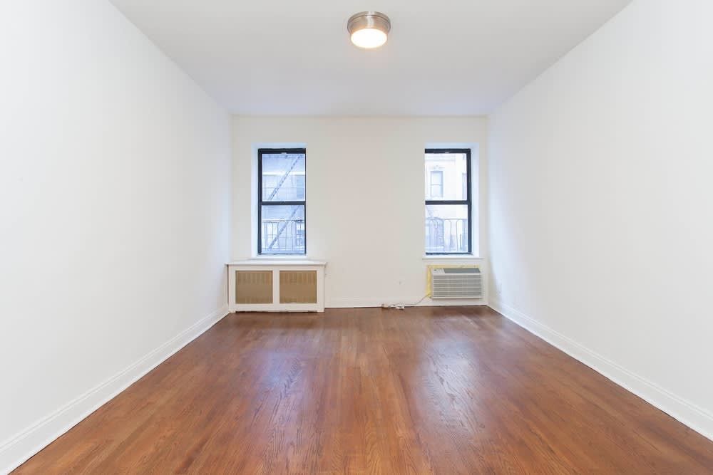 425 East 74th Street