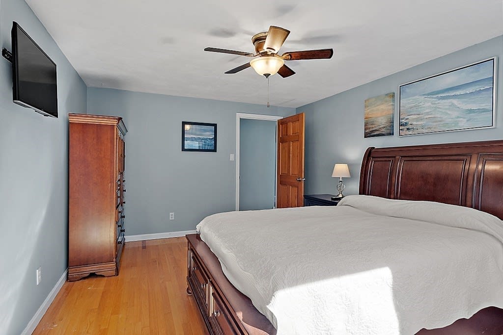 30 Preston Ave