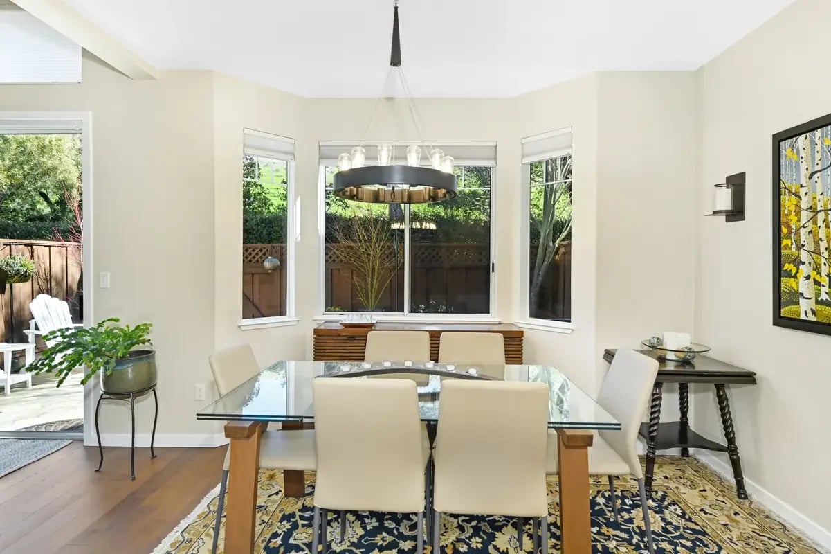 309 Sutton Circle