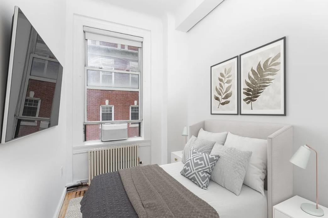135 William Street, Apt 5-A