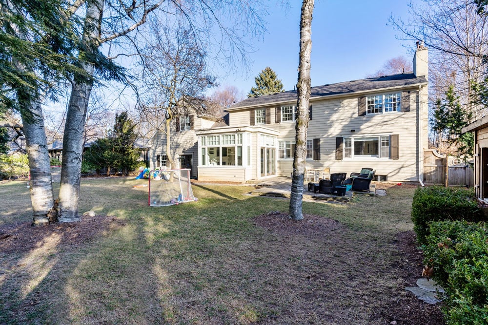 Timeless Gem in Southeast Oakville