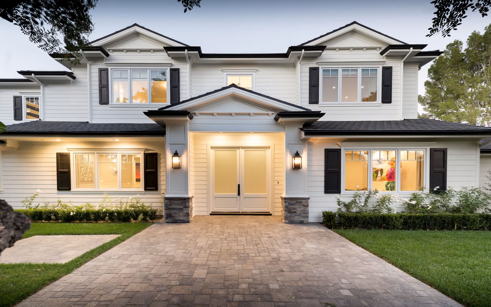 5570 Bill Cody Rd, Hidden Hills Ca