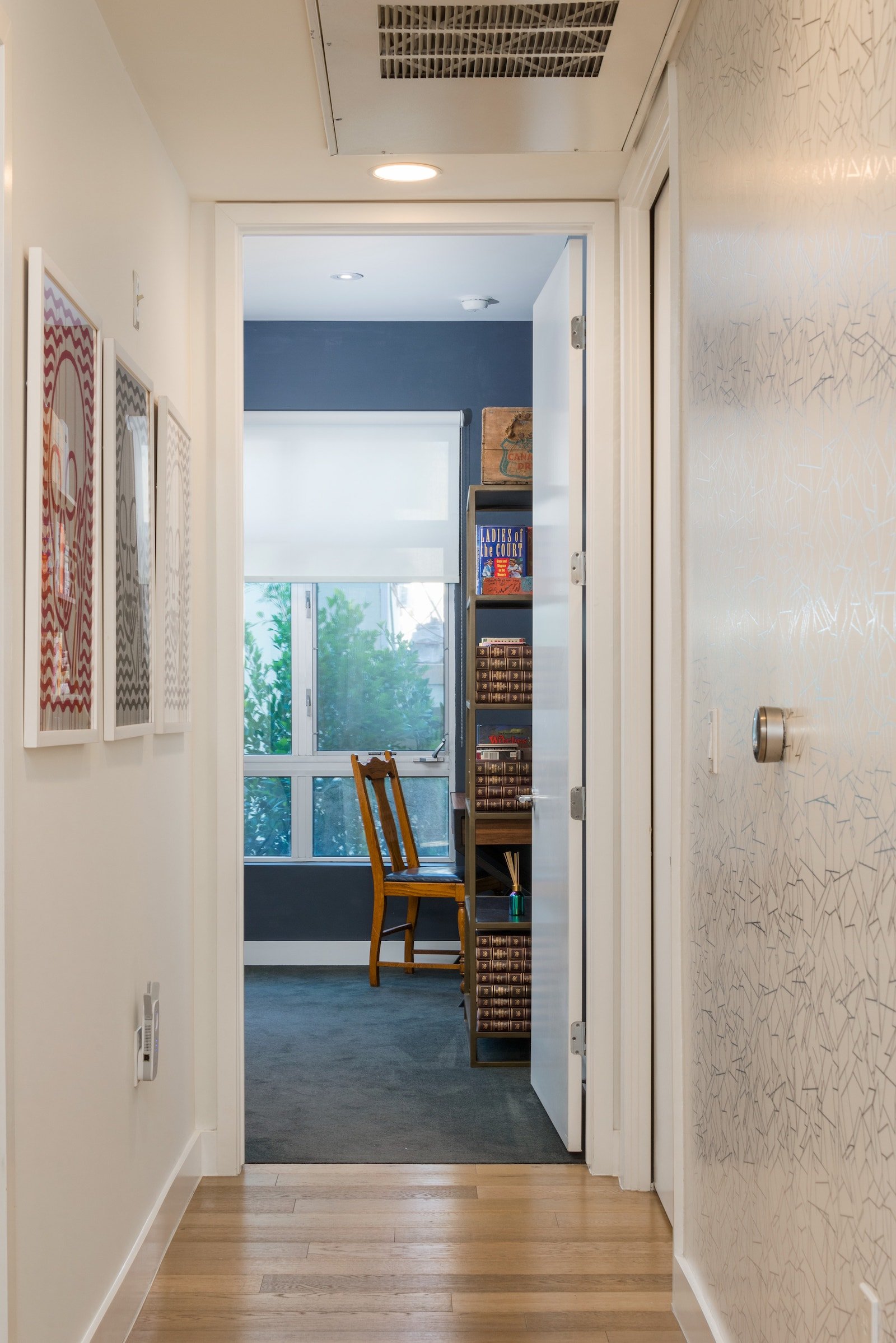 Modern 2 Bedroom/ 2 bath at the Metropol