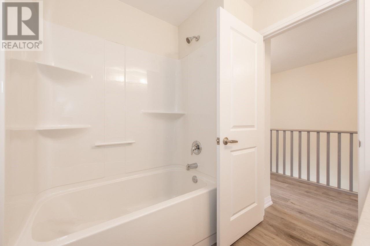 185 Bedrock Dr, #38