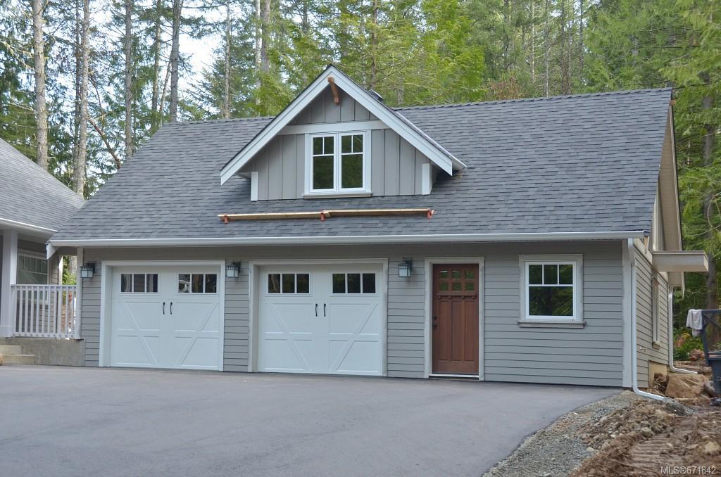 764 Hanington Rd, Highlands
