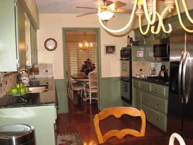 10932 Carissa Dr