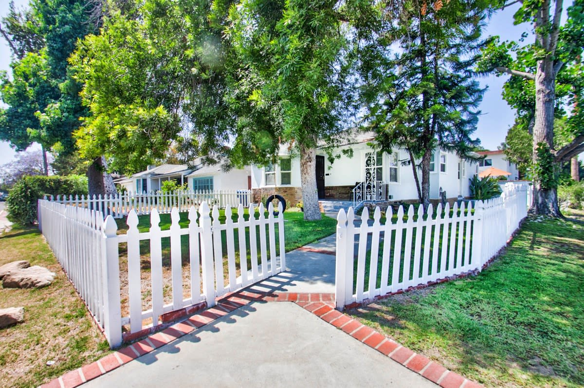 5005 Cartwright Ave Toluca Woods, CA