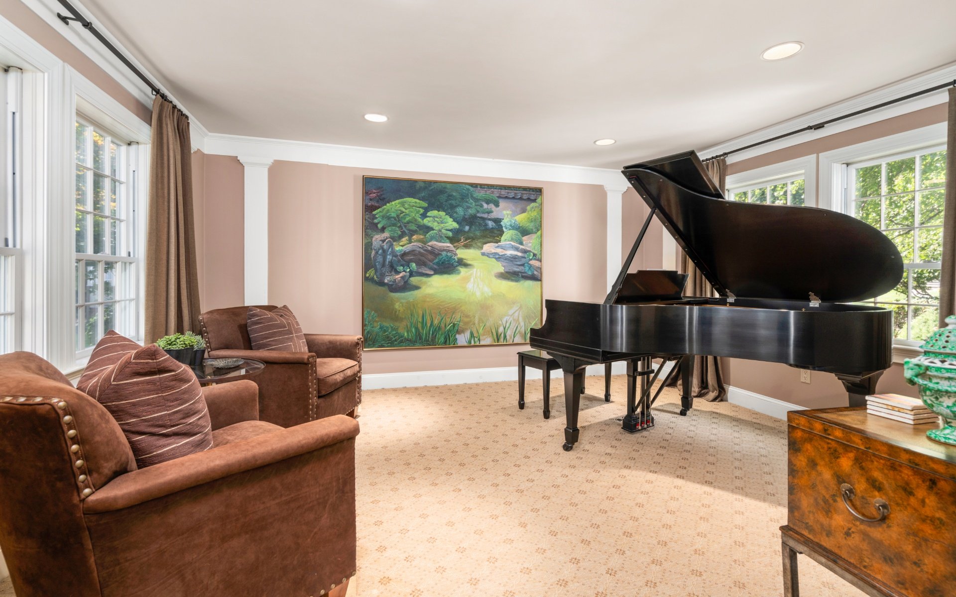 112 Gordon Rd | Under Contract