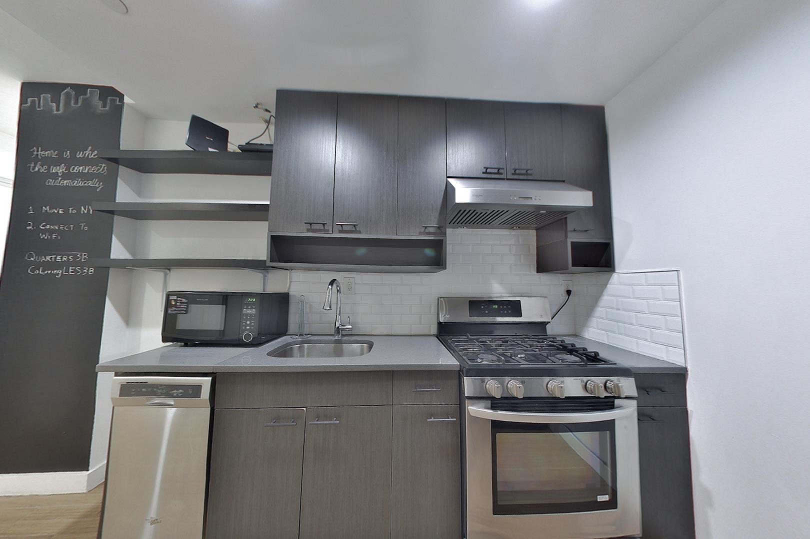 324 Grand Street, Apt 3-B