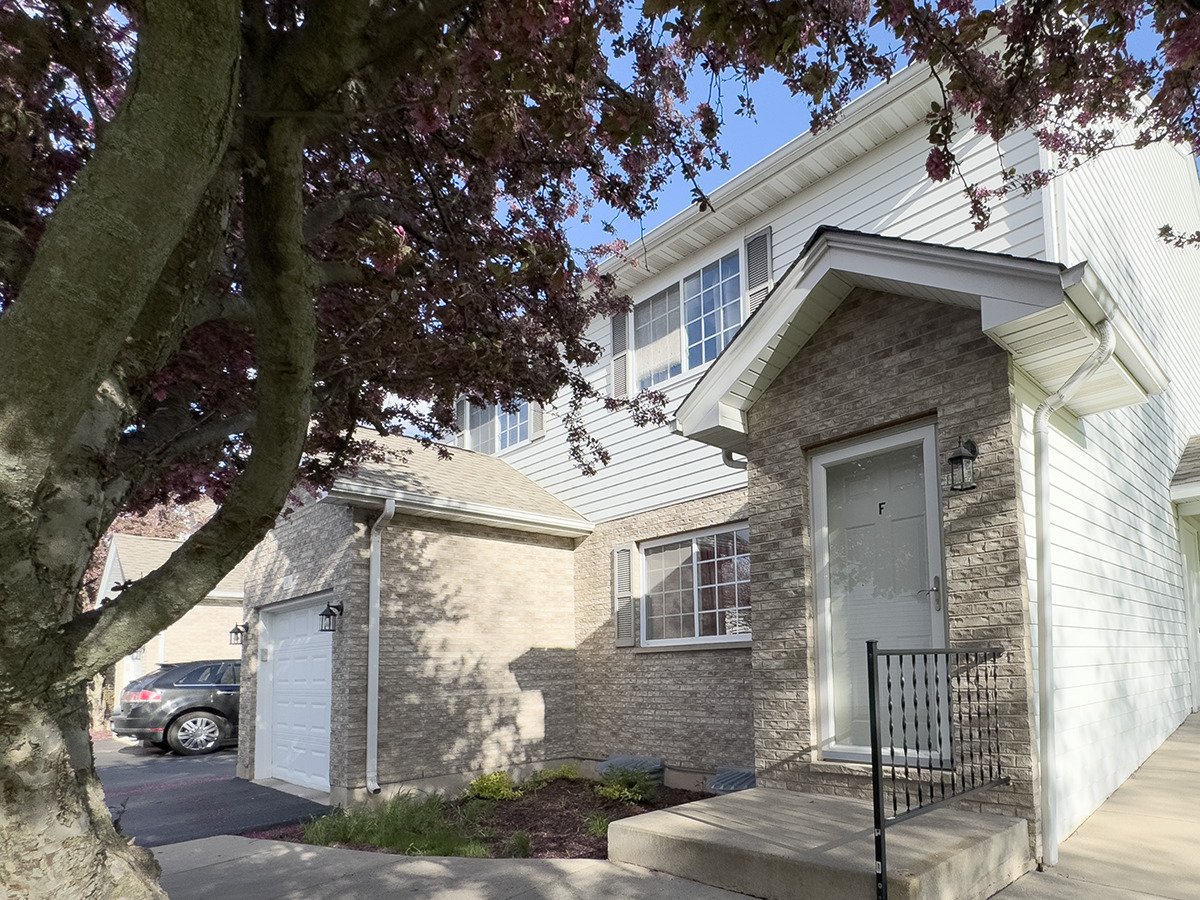 981 Constance Ln Unit F