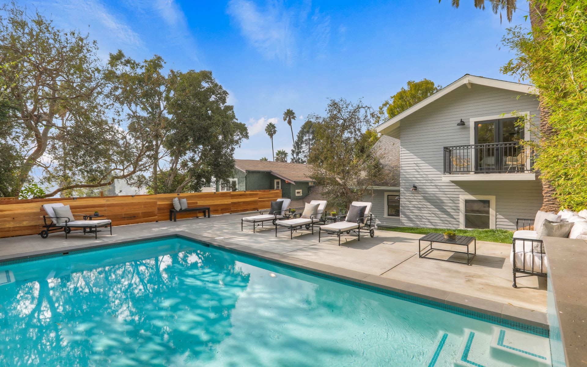  1658 Golden Gate Ave