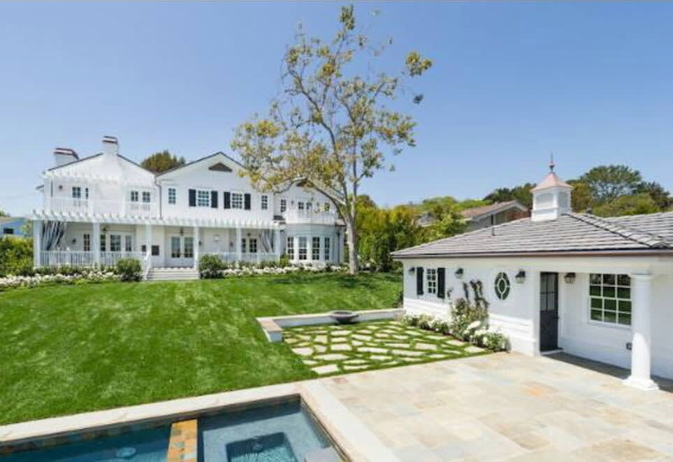 15976 Alcima Ave, Pacific Palisades