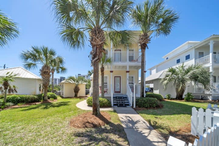 47 Gulfside Way