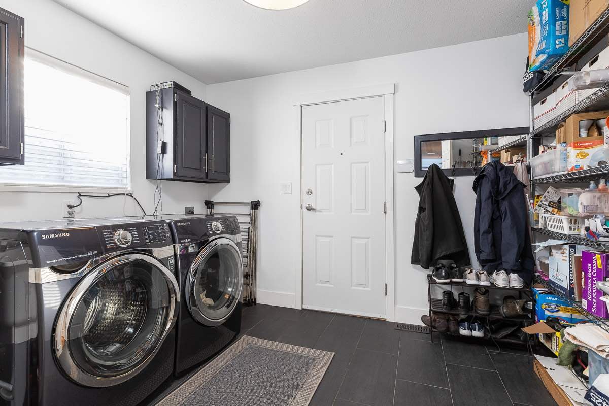 469 Cariboo Cres