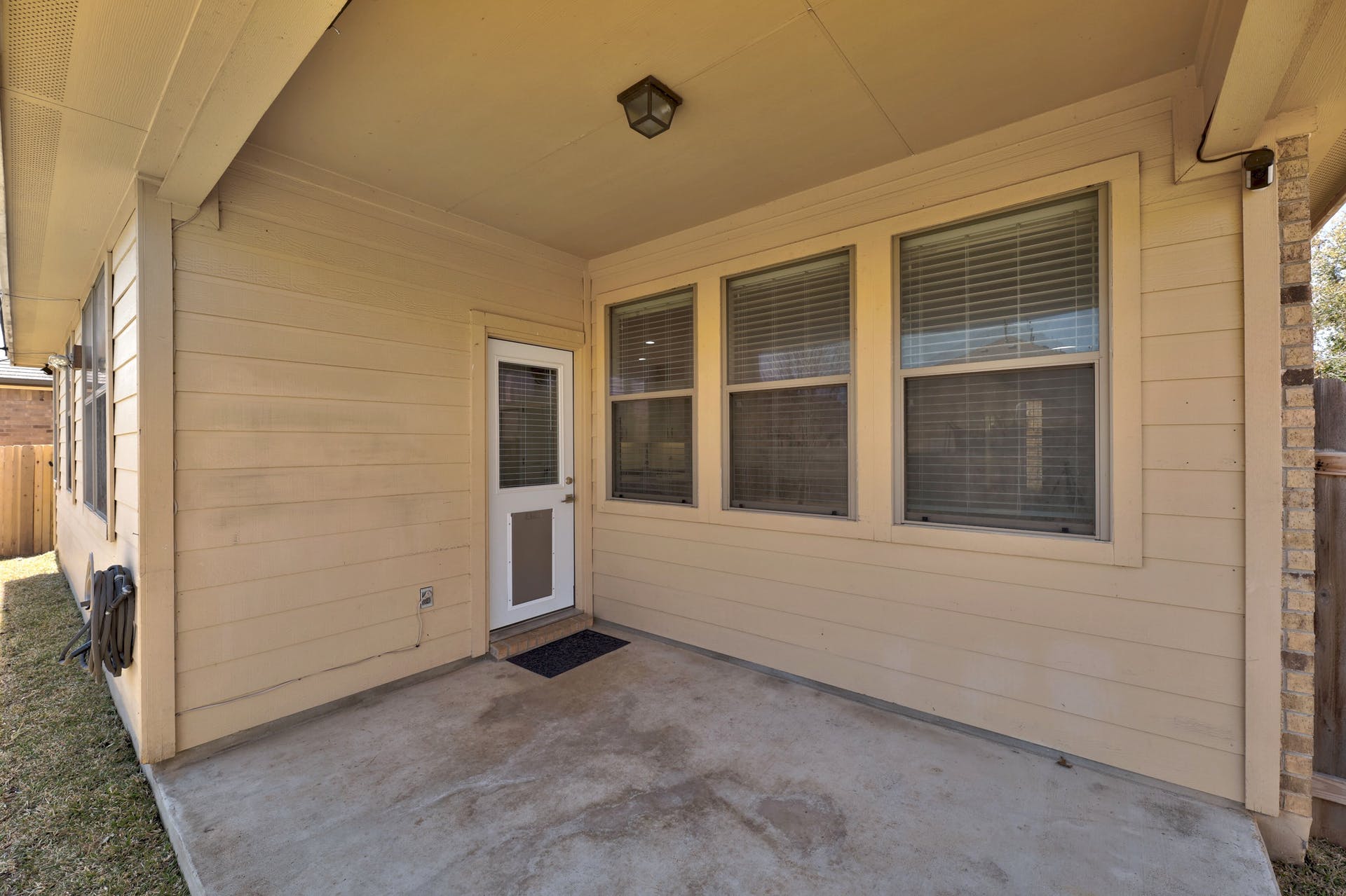 941 Hyde Park Dr, Round Rock, Texas 78665