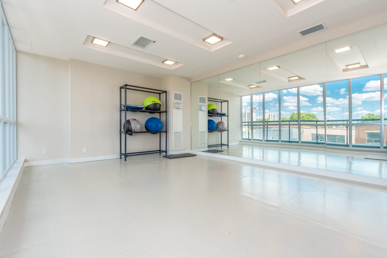 1603 Eglinton Ave W Unit: 1603