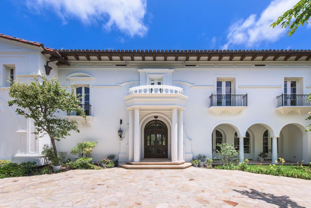 200 Delfern Dr, Holmby Hills