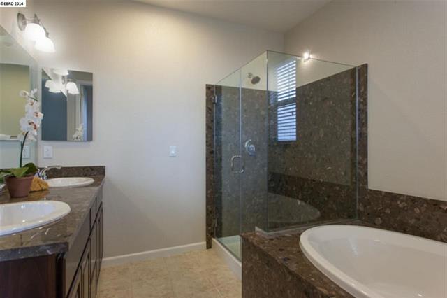 6314 Rocky Point Ct, Oakland, CA 94605