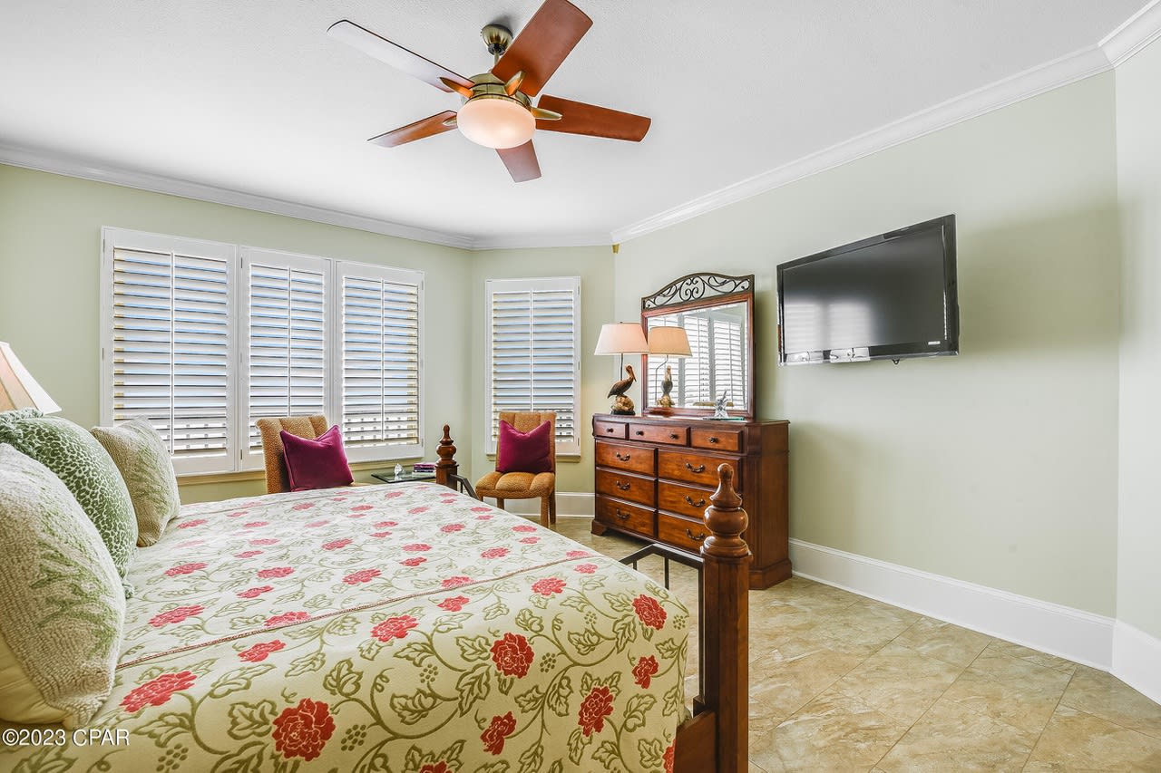 6323 THOMAS Drive Unit 802A