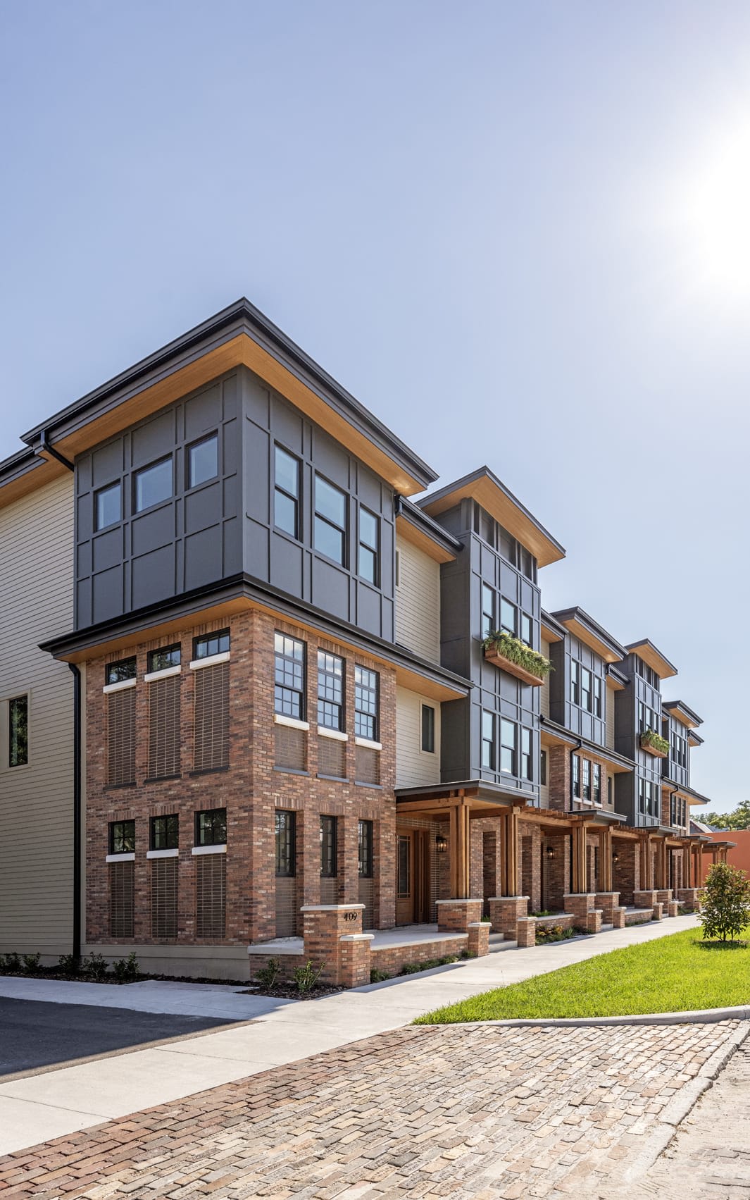 East Oak Townhomes