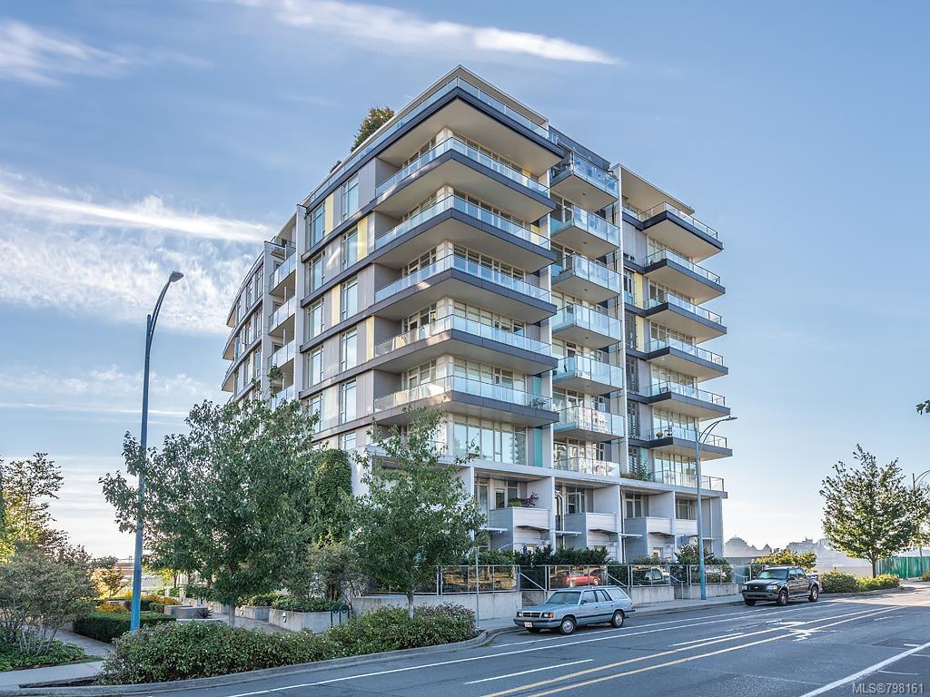 302-373 Tyee Rd