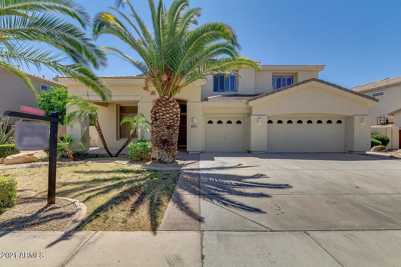 2119 S Sailors Way