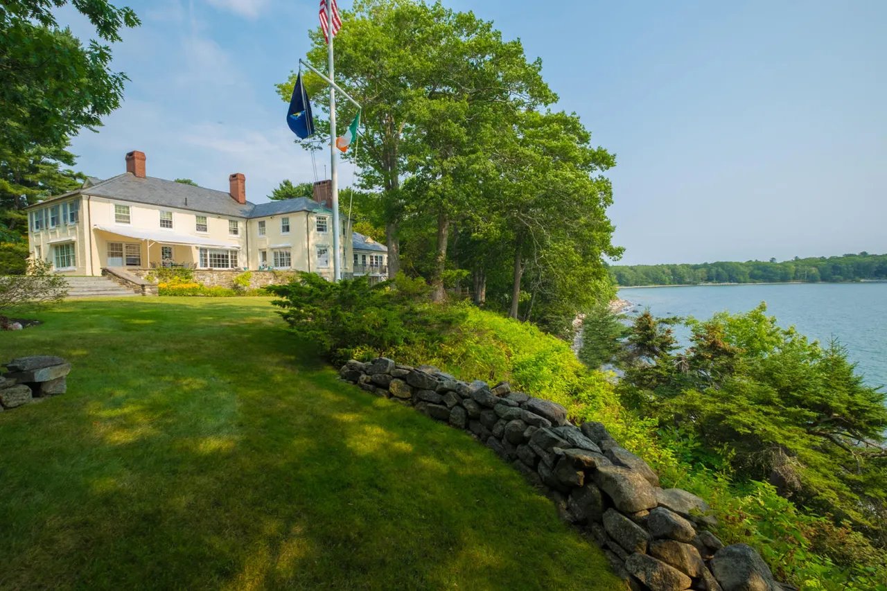 Home for Sale – 26 Harbor Road, Camden Maine