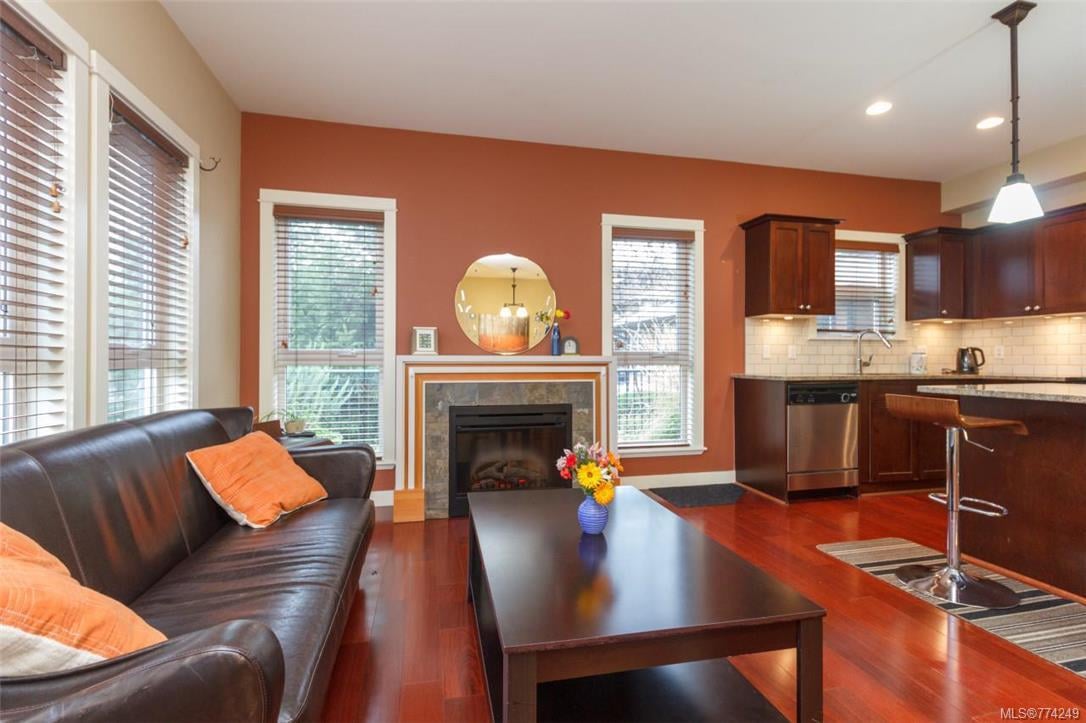 B106-201 Nursery Hill Dr, View Royal