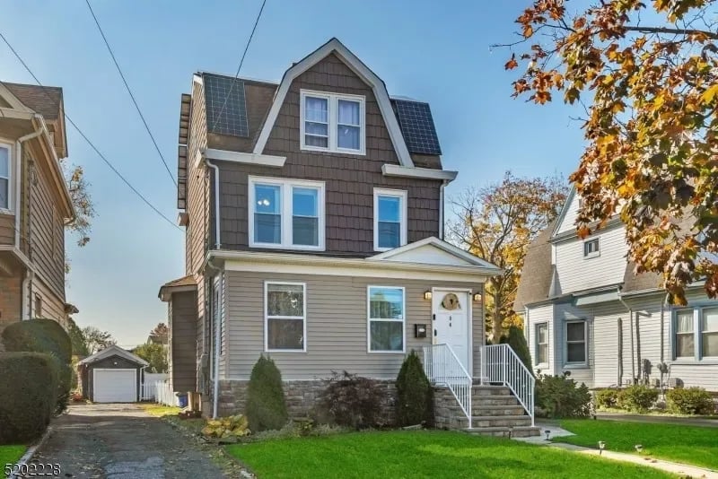 104 Newark Ave