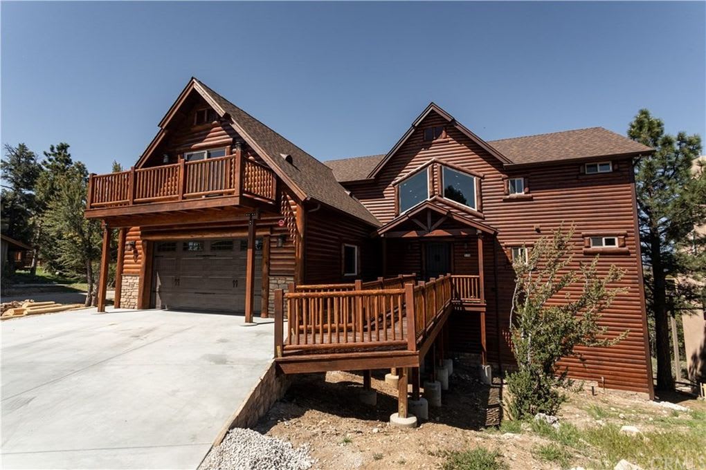 375 Starlight Cir