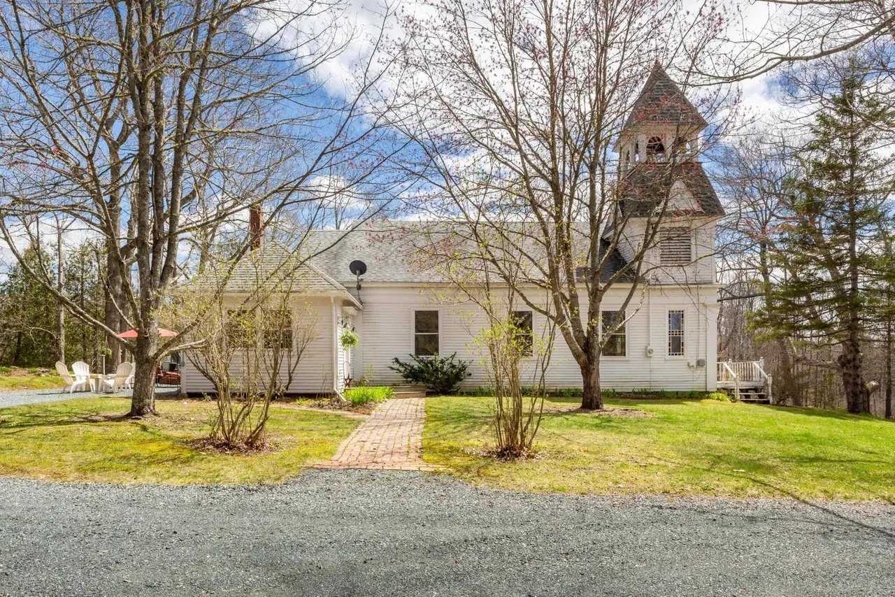 New Listing! 922 Southern Bay Road, Penobscot, ME 04476 – $569,000