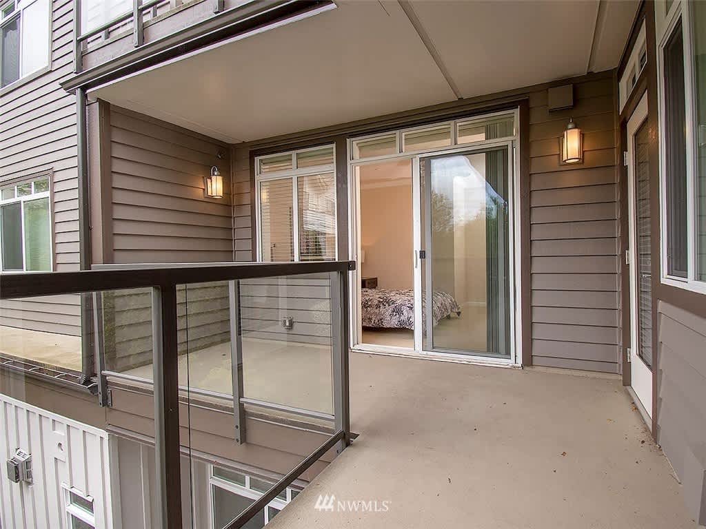 505 5th Ave S #201