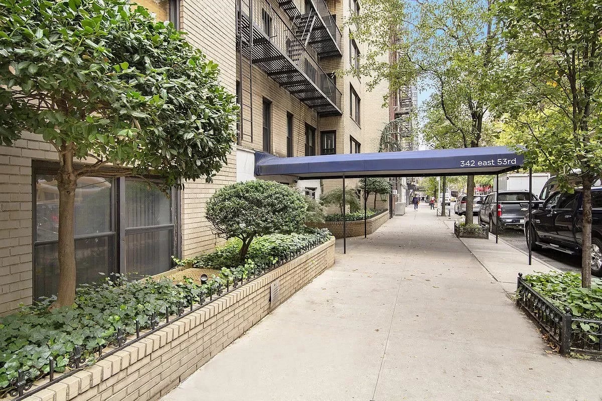 342 East 53rd Street, Unit 5G