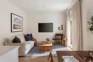30-3080 Washington Ave, Victoria