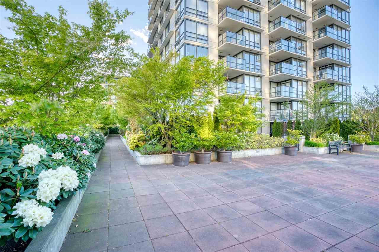 1508-1 Renaissance Square, New Westminster