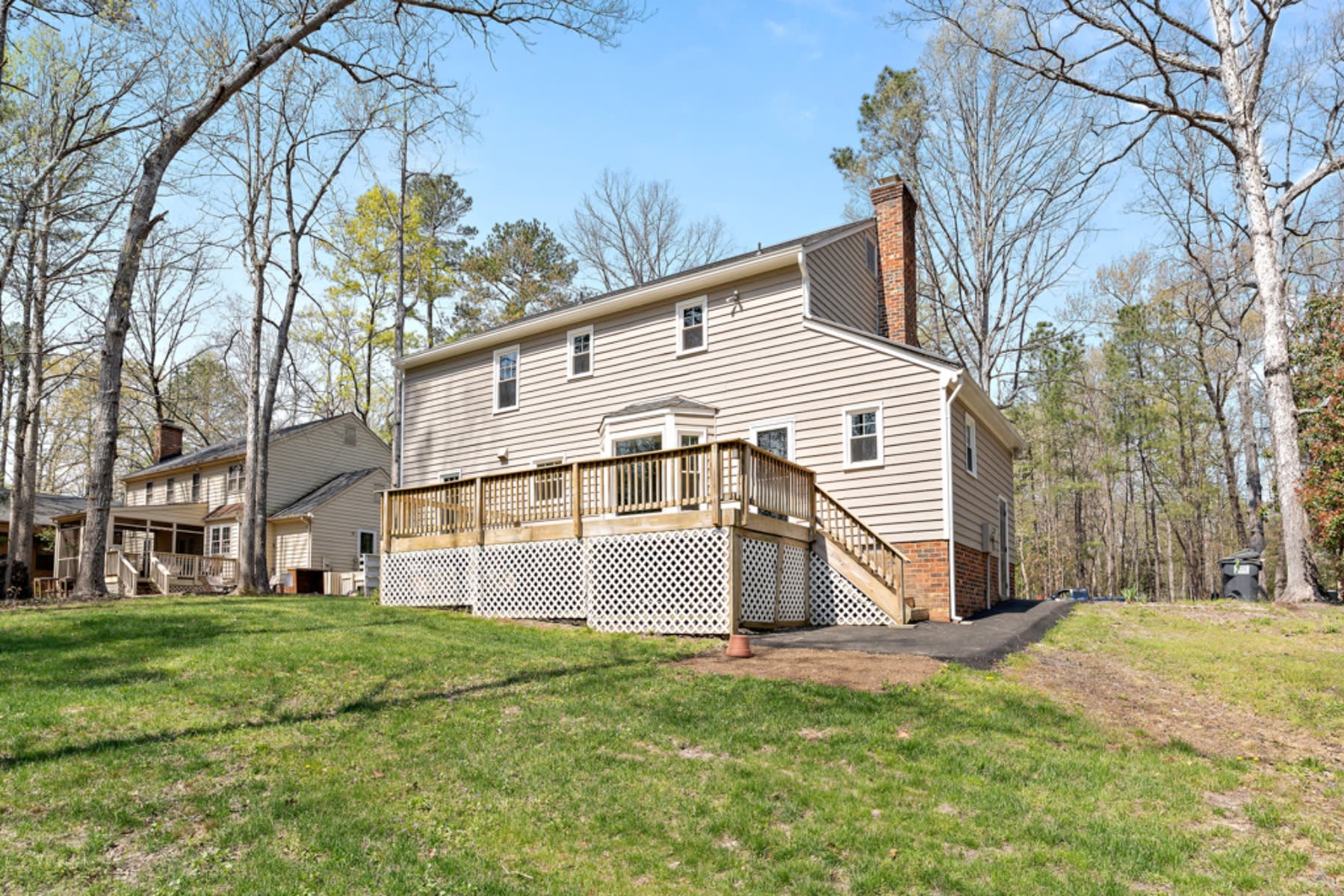 13907 Autumn Woods Road