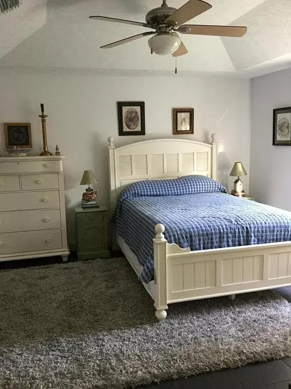 7009 STARFISH Court