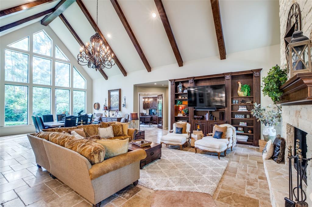 10466 River Ridge Ln